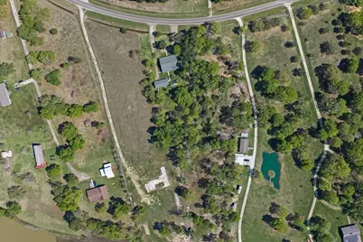 3514 S Main Street, Anahuac, TX 77514 - Photo 14