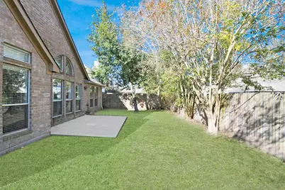16827 Dunbar Grove Court, Sugar Land, TX 77498 - Photo 34