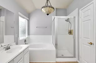 16827 Dunbar Grove Ct, Sugar Land, TX 77498 - Photo 30