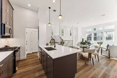 2121 Hoskins Drive #B, Houston, TX 77080 - Photo 12