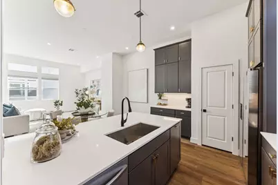 2121 Hoskins Drive #B, Houston, TX 77080 - Photo 14