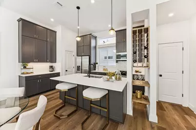 2121 Hoskins Drive #B, Houston, TX 77080 - Photo 10