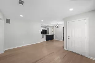 5926 Belneath St, Houston, TX 77033 - Photo 12