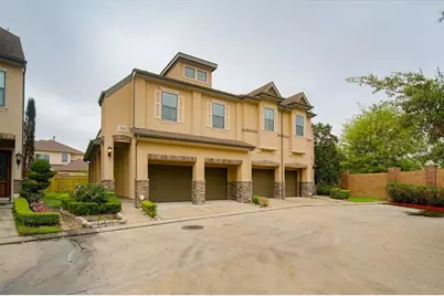 2906 Royal Oaks Crest, Houston, TX 77082 - Photo 1