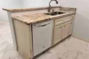 11711 Memorial Dr, Houston, TX 77024 - Photo 10