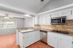 5502 Forest Timbers Dr, Humble, TX 77346 - Photo 10