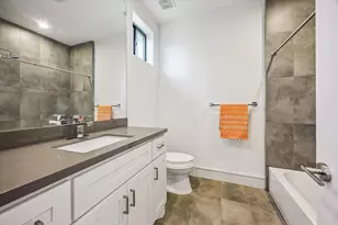 1810 Ridgewood St, Houston, TX 77006 - Photo 22