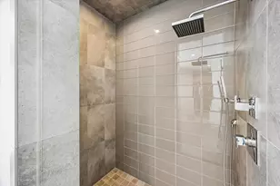 1810 Ridgewood St, Houston, TX 77006 - Photo 20