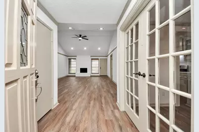 16011 Sierra Grande Drive, Houston, TX 77083 - Photo 2
