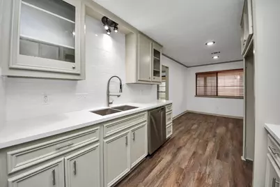 16011 Sierra Grande Drive, Houston, TX 77083 - Photo 14