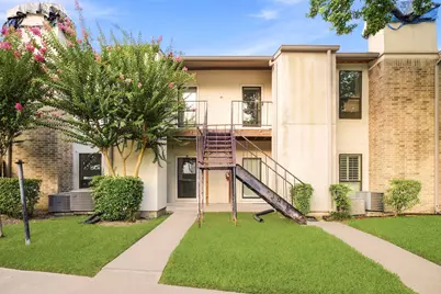 2425 Augusta Drive #22, Houston, TX 77057 - Photo 2