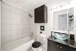 2425 Augusta Dr, Houston, TX 77057 - Photo 22