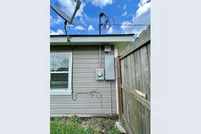 1116 Lake Street, Clute, TX 77531 - Photo 32