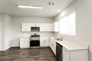 18546 Boomi Ravine Trl, Katy, TX 77449 - Photo 6