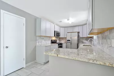 3307 Roaming Woods Ln, Spring, TX 77380 - Photo 14