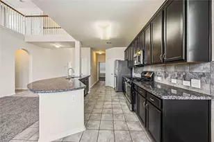 366 Lake Line Dr, Alvin, TX 77511 - Photo 8