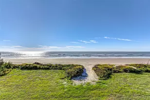 1508 Hwy 87, Gilchrist, TX 77617 - Photo 2