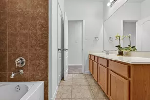 17919 Creek Bluff Ln, Cypress, TX 77433 - Photo 34