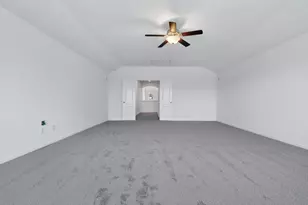 17919 Creek Bluff Ln, Cypress, TX 77433 - Photo 32