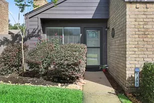 2333 Broadlawn Dr, Houston, TX 77058 - Photo 2