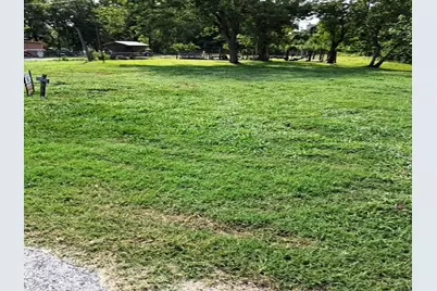 622 6th Street, Eagle Lake, TX 77434 - Photo 4