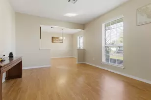 2310 Droxford Dr, Houston, TX 77008 - Photo 14