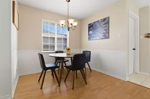 2310 Droxford Dr, Houston, TX 77008 - Photo 10