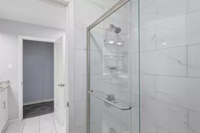 5347 Rutherglenn Drive, Houston, TX 77096 - Photo 18