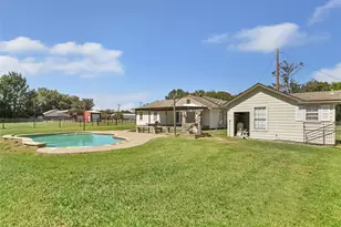 198 Co Rd 2010, Hardin, TX 77575 - Photo 30