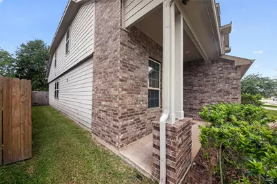 2518 Cold River Drive, Humble, TX 77396 - Photo 8