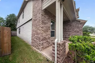 2518 Cold River Dr, Humble, TX 77396 - Photo 8