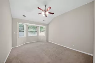 2518 Cold River Dr, Humble, TX 77396 - Photo 18