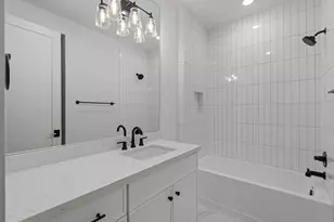 8021 Turquoise Ln, Houston, TX 77055 - Photo 44