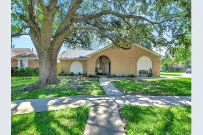 21902 Meadowhill Drive, Spring, TX 77388 - Photo 2