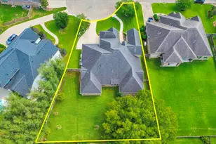 32210 Waterford Crest Ln, Fulshear, TX 77441 - Photo 4