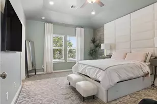 8519 Rising Stream Dr, Houston, TX 77063 - Photo 12