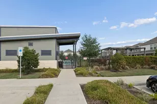 8519 Rising Stream Dr, Houston, TX 77063 - Photo 30