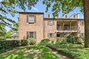 12966 Trail Hollow Dr, Houston, TX 77079 - Photo 1