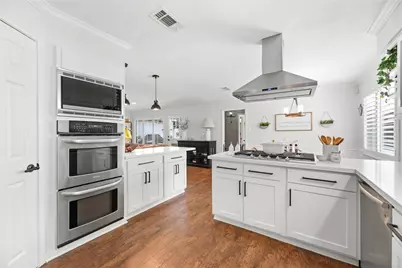 2731 Durban Drive, Houston, TX 77043 - Photo 14