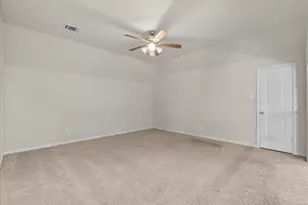 2246 Oakleaf Trail Ln, League City, TX 77573 - Photo 26