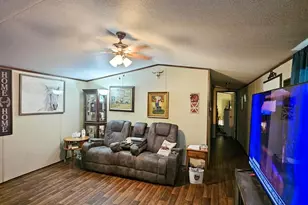 301 An County Road 1370, Palestine, TX 75801 - Photo 2