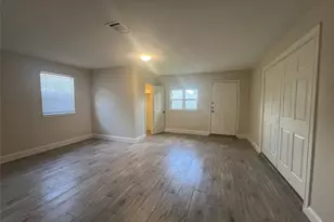 11842 S Fairhollow Ln, Houston, TX 77043 - Photo 8