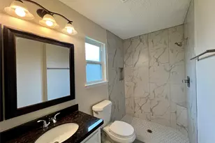 11842 S Fairhollow Ln, Houston, TX 77043 - Photo 12