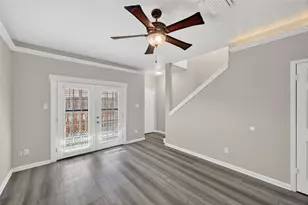 9803 Club Creek Dr, Houston, TX 77036 - Photo 4