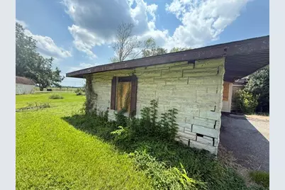 1513 County Road 210, Angleton, TX 77515 - Photo 24