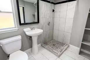 2203 S Houston Rd, Pasadena, TX 77502 - Photo 12