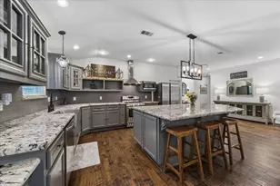 606 Kyle St, Sugar Land, TX 77478 - Photo 12