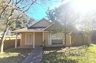 409 Commerce St, Tomball, TX 77375 - Photo 1
