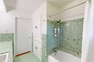4826 Waynesboro Dr, Houston, TX 77035 - Photo 18