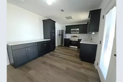 815 Merribrook Lane, Friendswood, TX 77546 - Photo 8